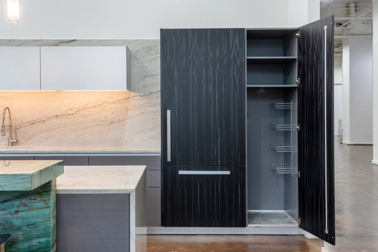 eggersmann Vancouver Wood Veneer Modern Kitchen with Waterfall Island & Miele Appliances