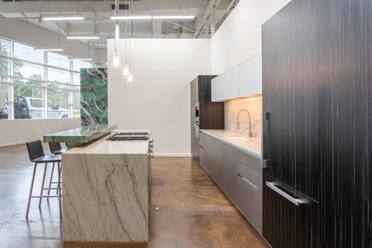 eggersmann Vancouver Wood Veneer Modern Kitchen with Waterfall Island & Miele Appliances