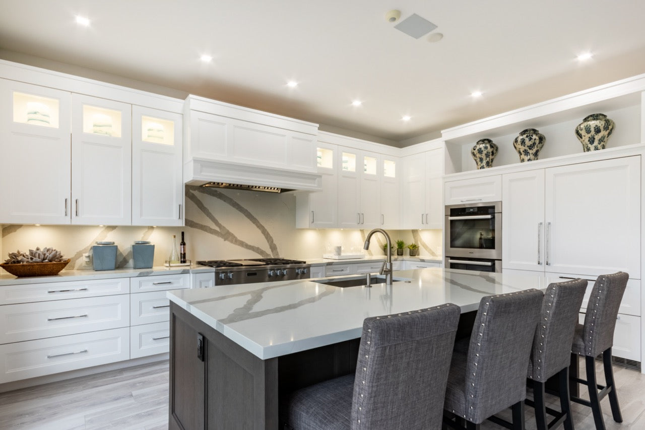 Irpinia Transitional White Kitchen with Island, Quartz Countertops and Miele Appliances