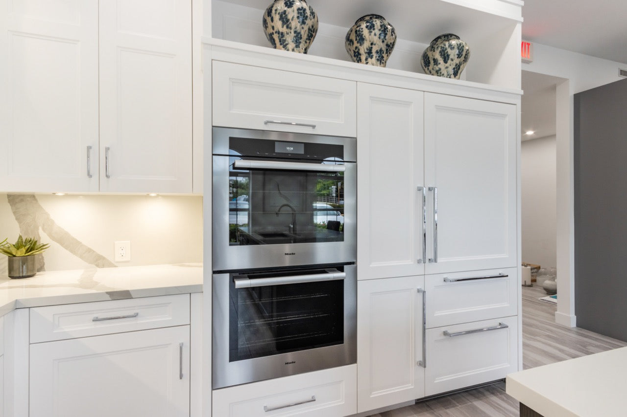 Irpinia Transitional White Kitchen with Island, Quartz Countertops and Miele Appliances