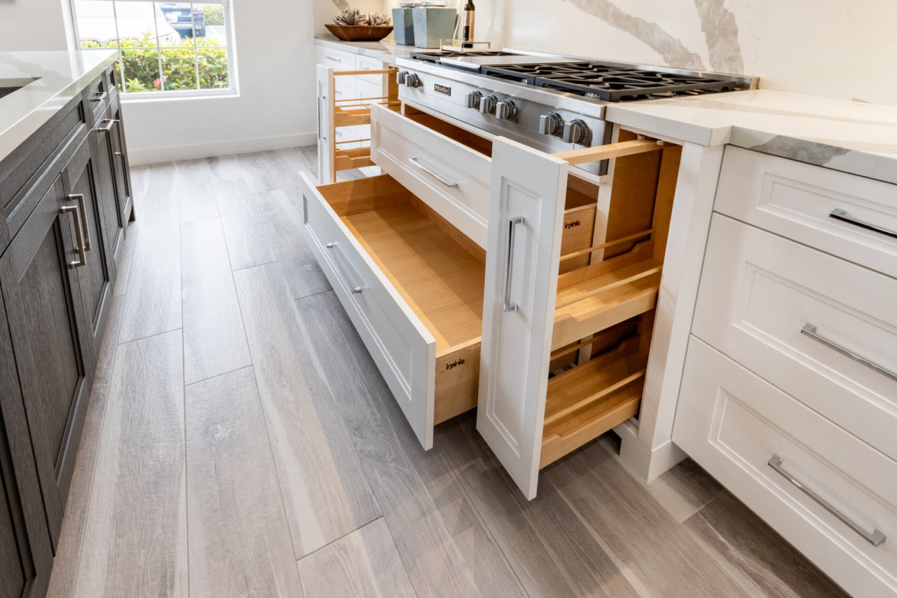 Irpinia Transitional White Kitchen with Island, Quartz Countertops and Miele Appliances