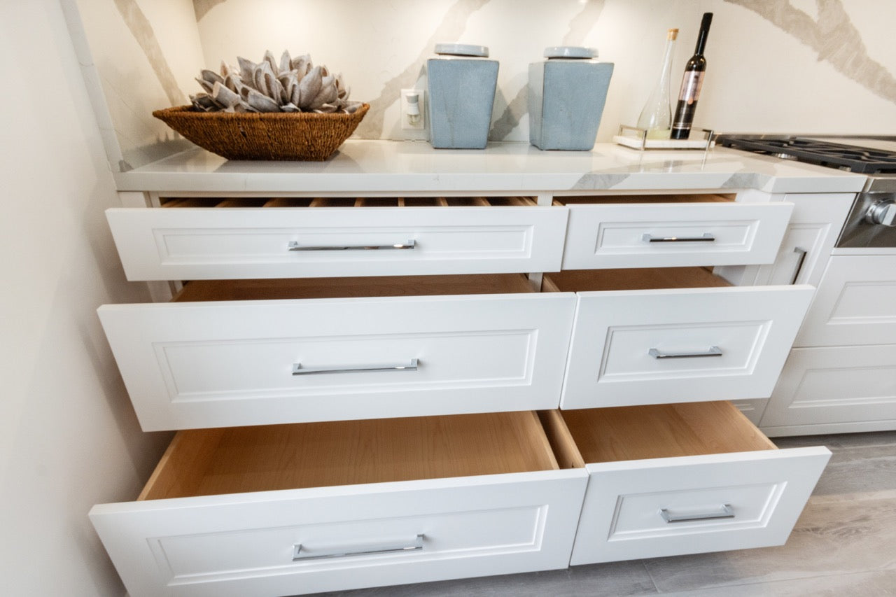 Irpinia Transitional White Kitchen with Island, Quartz Countertops and Miele Appliances