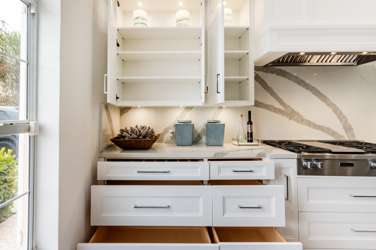 Irpinia Transitional White Kitchen with Island, Quartz Countertops and Miele Appliances