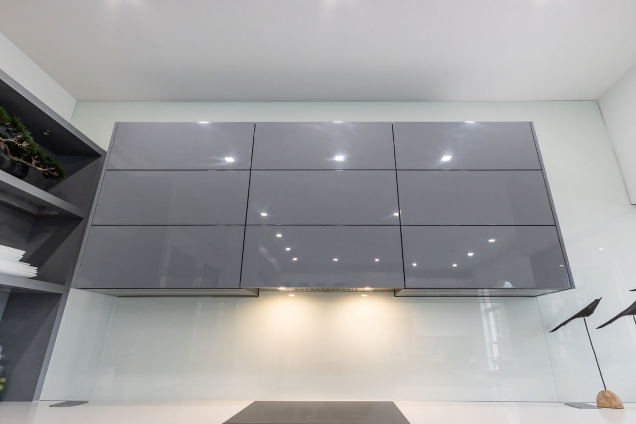 Irpinia Modern Glossy Grey & Matte Wood Veneer Butler's Pantry with Quartz Countertops and Miele Appliances