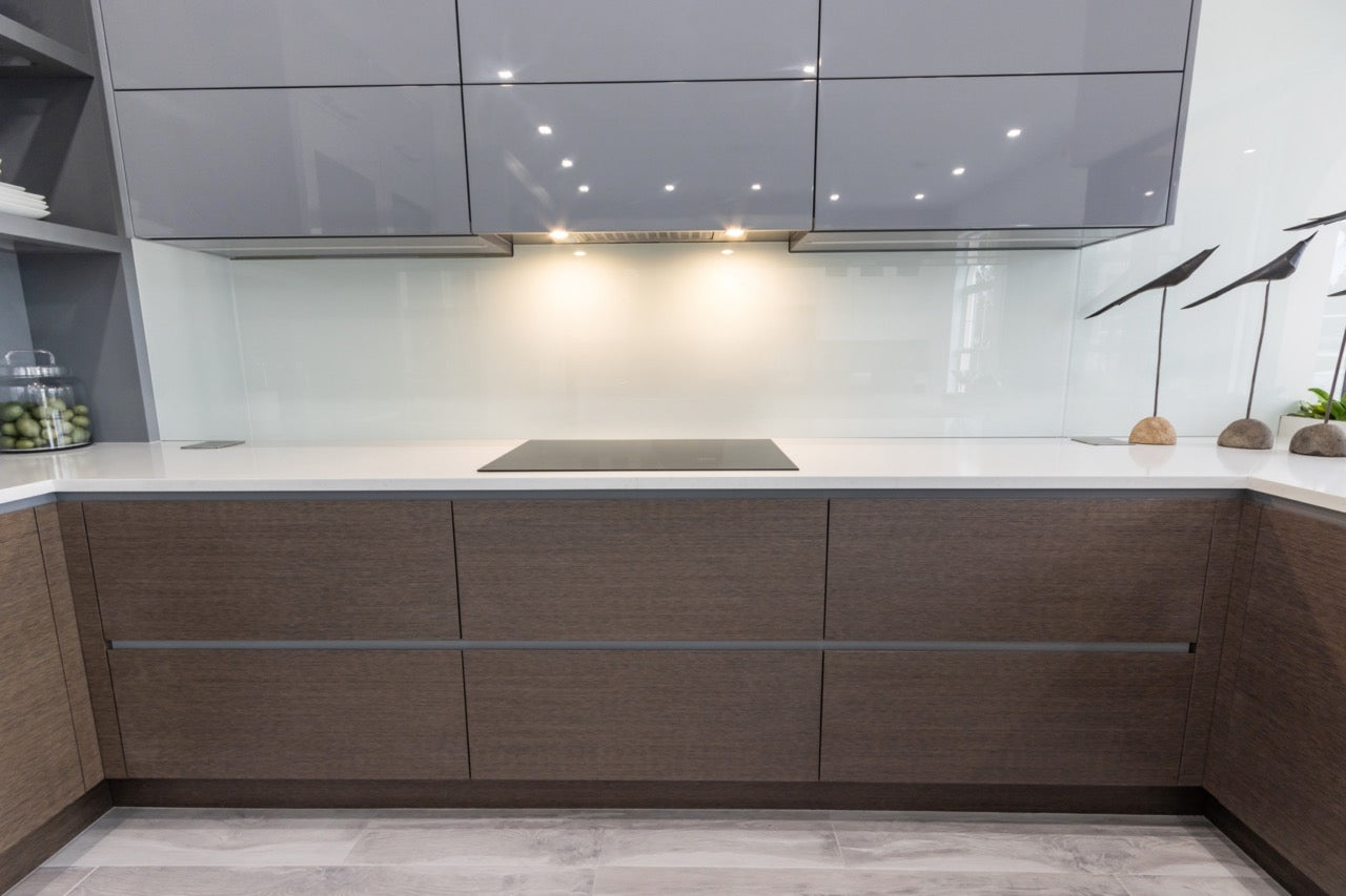 Irpinia Modern Glossy Grey & Matte Wood Veneer Butler's Pantry with Quartz Countertops and Miele Appliances