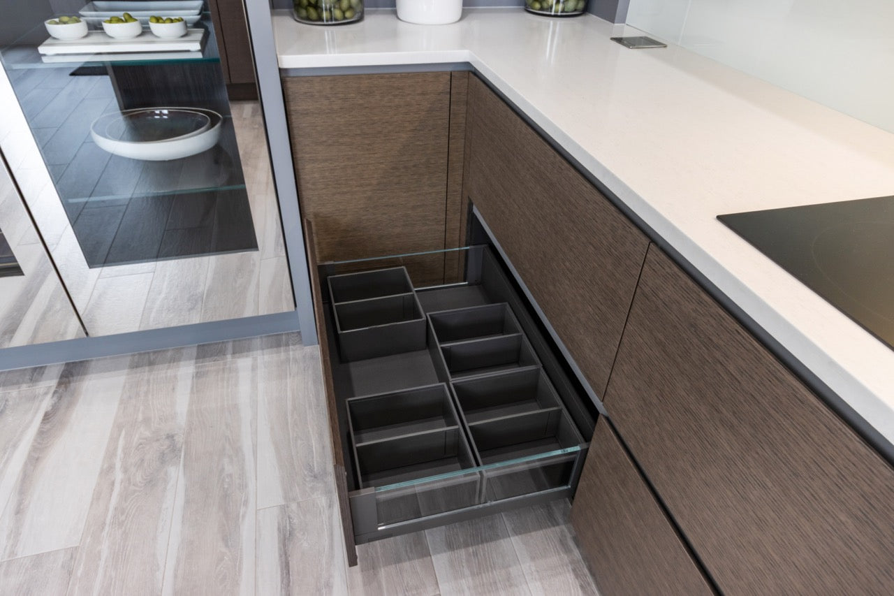 Irpinia Modern Glossy Grey & Matte Wood Veneer Butler's Pantry with Quartz Countertops and Miele Appliances