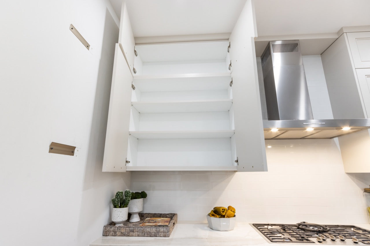 Irpinia Transitional White & Oak Kitchen with Quartz Countertops and Miele Appliances