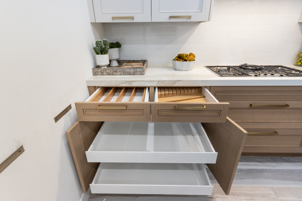 Irpinia Transitional White & Oak Kitchen with Quartz Countertops and Miele Appliances