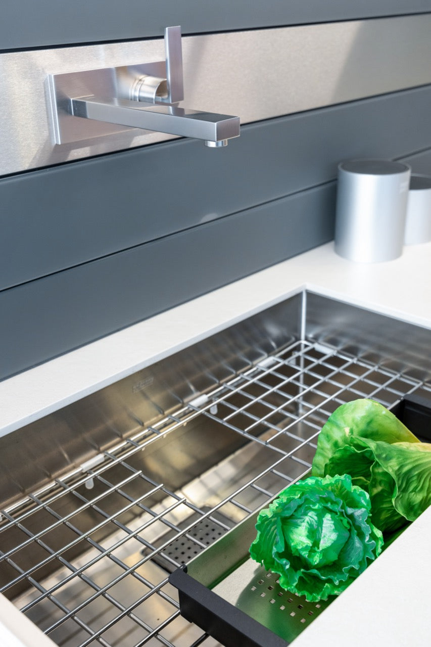 Poggenpohl Segmento Modern White & Wood Veneer Kitchen with Miele Appliances