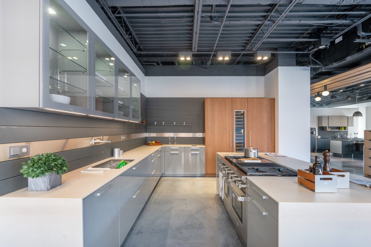 Poggenpohl Artesio Modern Grey and Wood Veneer Kitchen with Island and Wolf & Sub-Zero Appliances
