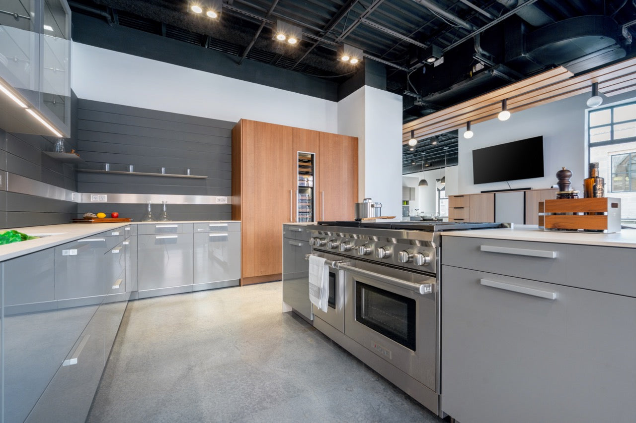 Poggenpohl Artesio Modern Grey and Wood Veneer Kitchen with Island and Wolf & Sub-Zero Appliances