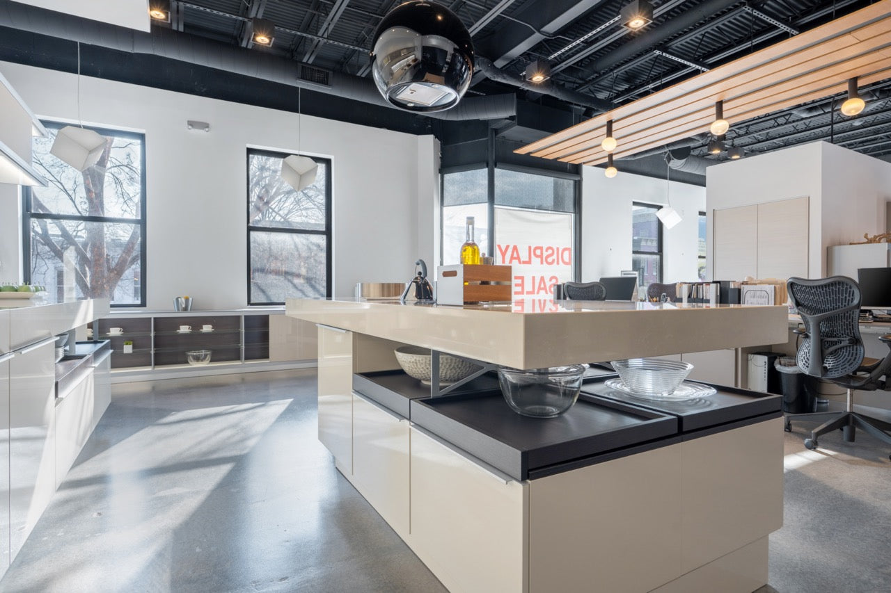 Poggenpohl Plus Modo Modern Black and White Kitchen with Island and Wolf & Sub-Zero Appliances