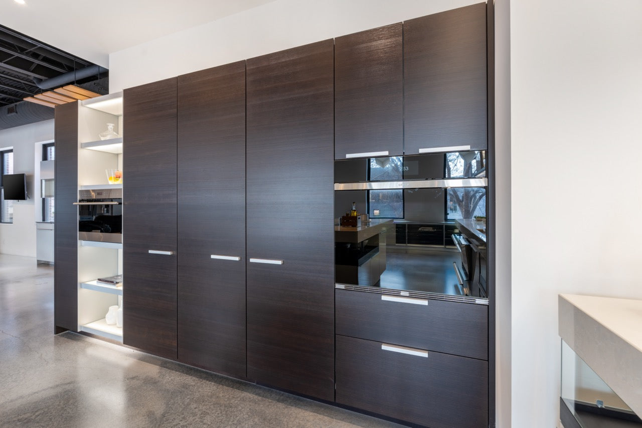 Poggenpohl Plus Modo Modern Black and White Kitchen with Island and Wolf & Sub-Zero Appliances