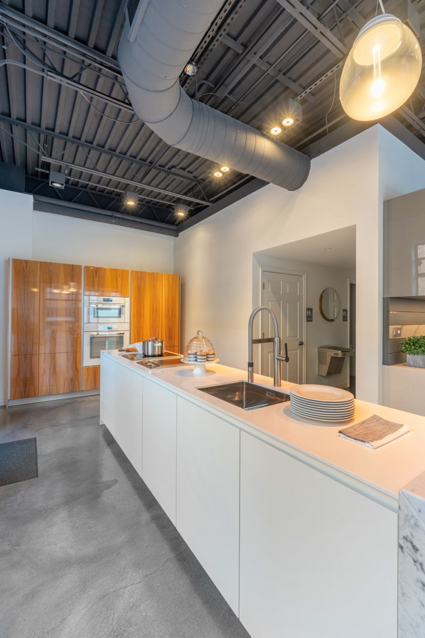 Poggenpohl Segmento Modern White & Wood Veneer Kitchen with Miele Appliances