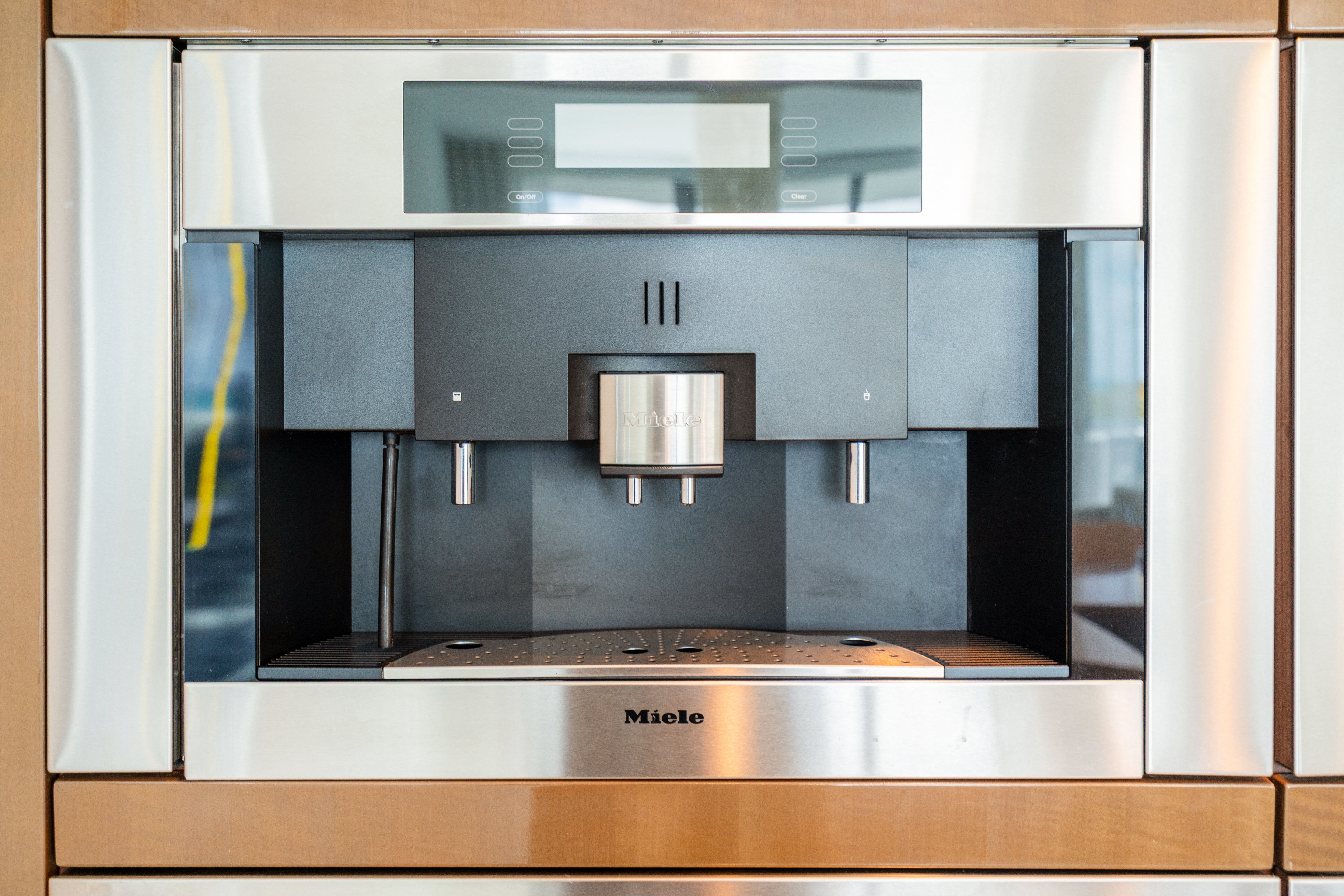 Poggenpohl Modern Glossy Exotic Wood Veneer Kitchen with Island & Miele Appliances