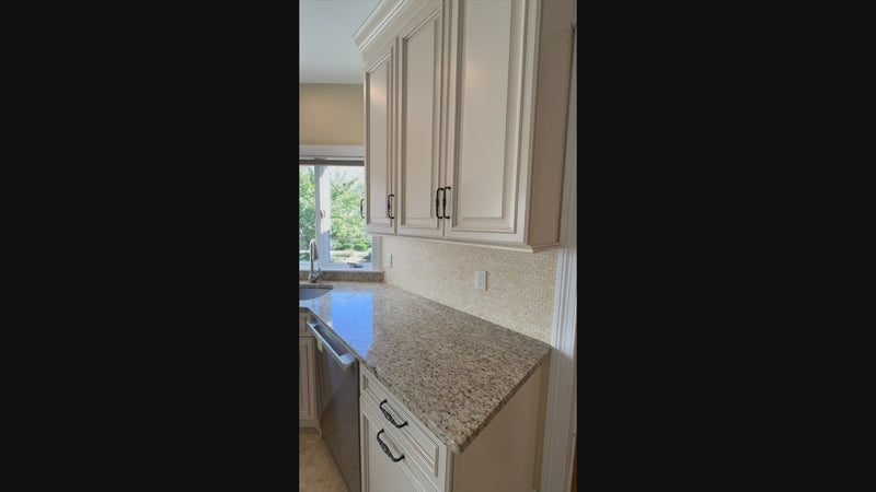 High-end showroom display complete kitchen package in off-white finish