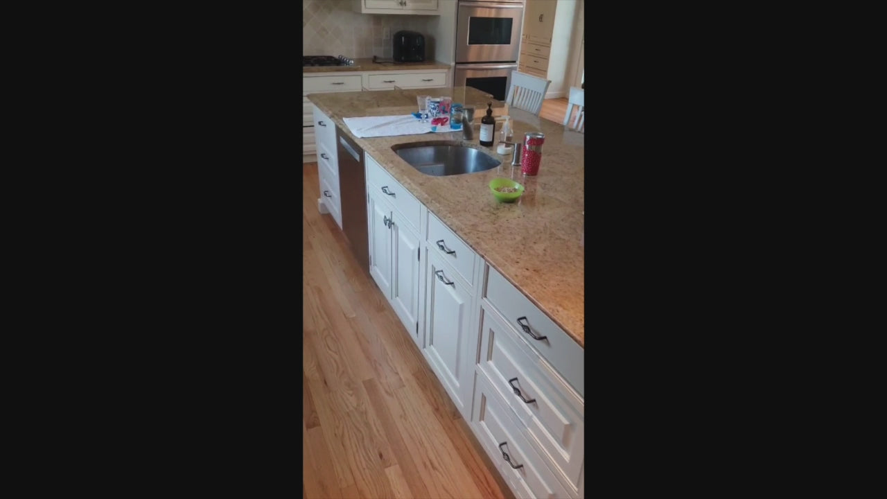Load video: Glenwood Traditional Cream Kitchen with Island, Granite Countertops &amp; Appliances