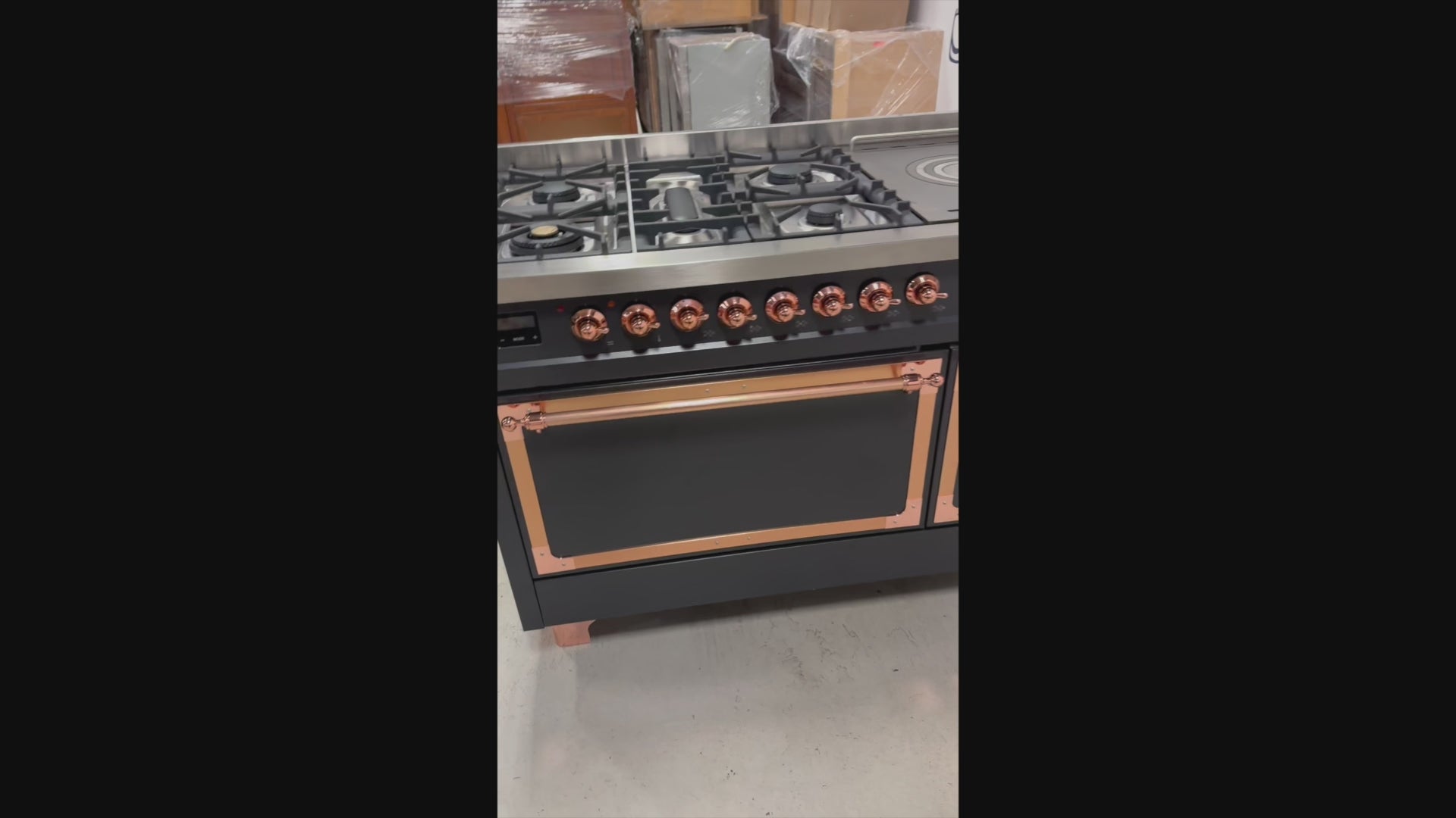 Load video: Luxury 48 inch retro Italian freestanding double oven gas range with copper knobs and French top by ILVE