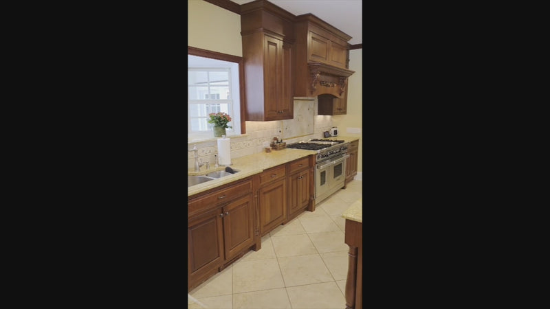 "The Winchester" Traditional Wooden Kitchen with Granite Countertops and Appliances