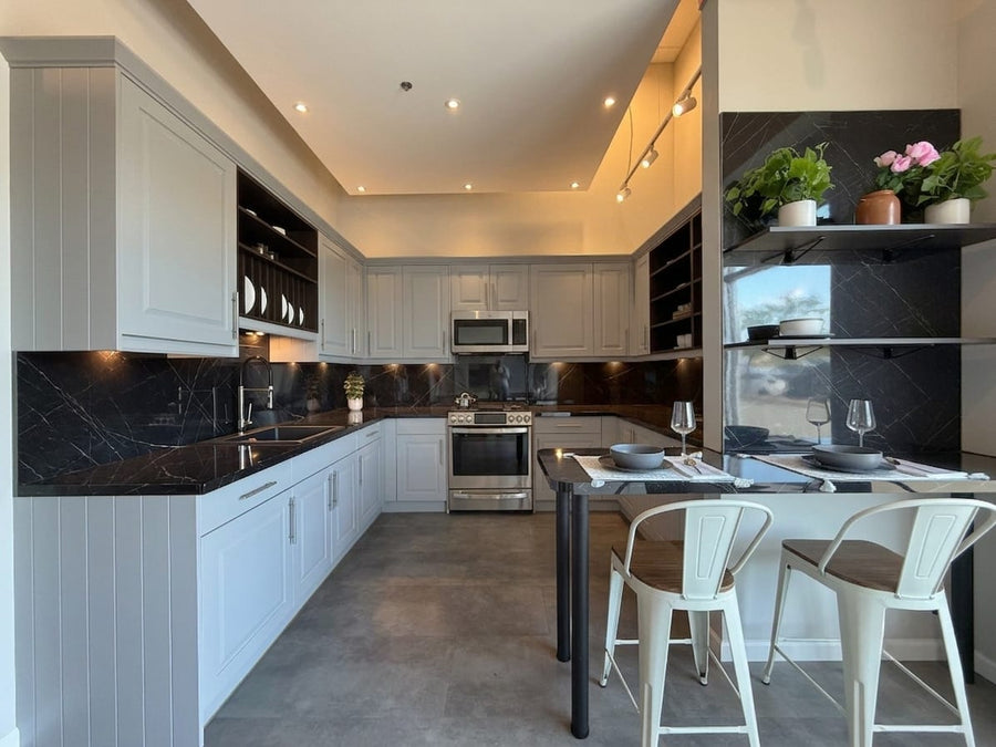 Wren East Hanover kitchen showroom display, photo 4