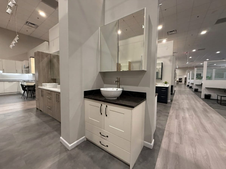 Wren East Hanover bathroom vanity display, photo 7